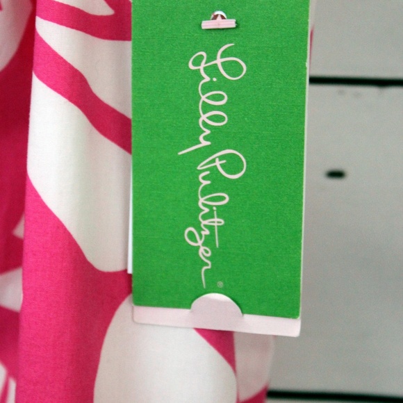 SOLD Lilly Pulitzer Floral Shift Keyhole Dress - Picture 8 of 8